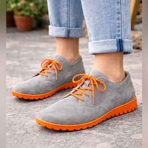 Think! Gray Suede Lace-Up Comfort Shoes with Orange Sole 39